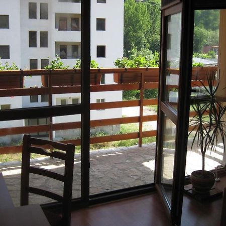 ديفين Family Hotel Veronika المظهر الخارجي الصورة
