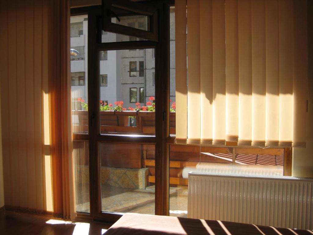 ديفين Family Hotel Veronika المظهر الخارجي الصورة