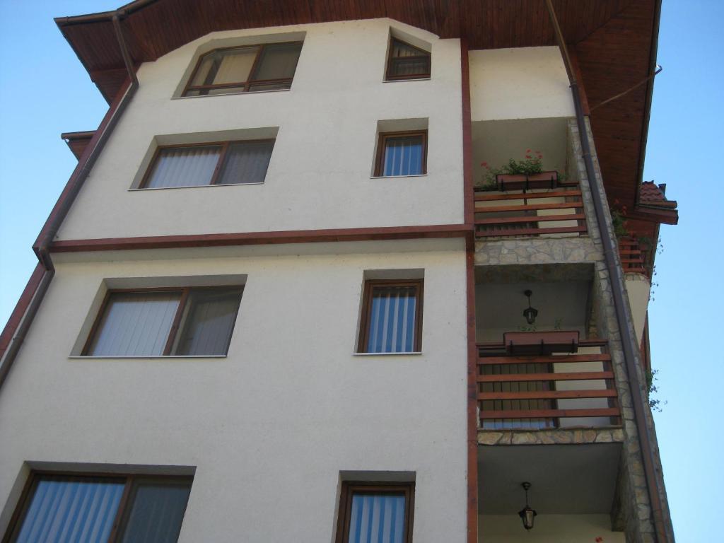 ديفين Family Hotel Veronika المظهر الخارجي الصورة