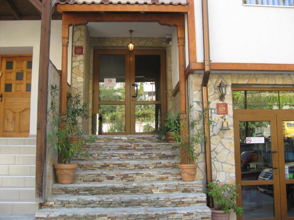 ديفين Family Hotel Veronika المظهر الخارجي الصورة