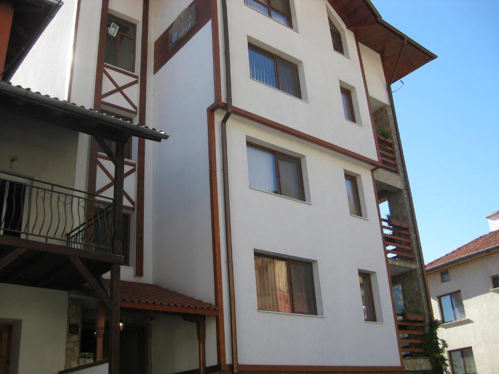 ديفين Family Hotel Veronika المظهر الخارجي الصورة