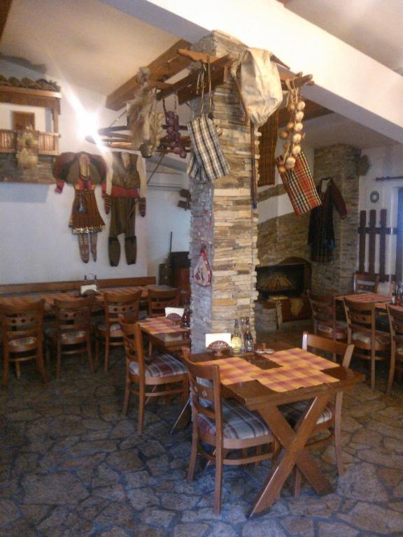 ديفين Family Hotel Veronika المظهر الخارجي الصورة