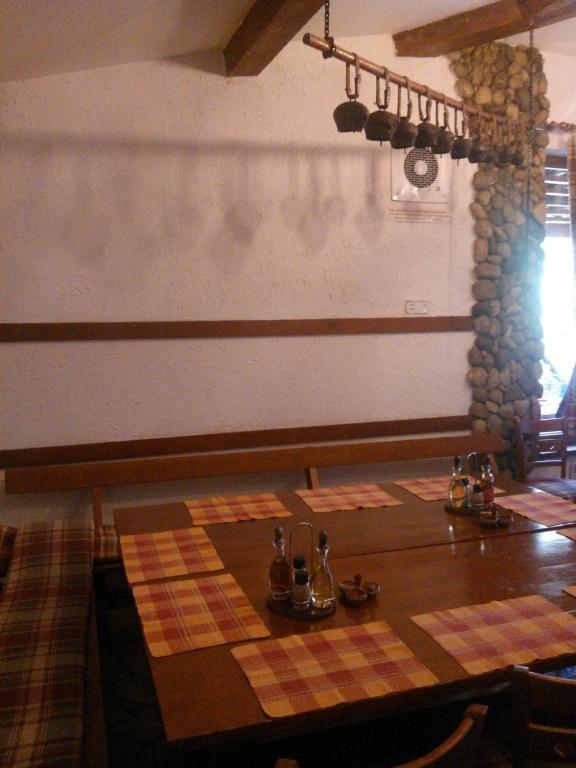 ديفين Family Hotel Veronika المظهر الخارجي الصورة